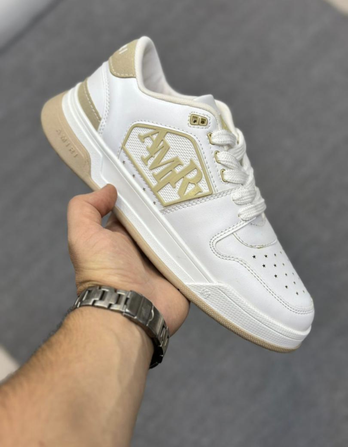 کتانی ونس امیری سفید.کرم