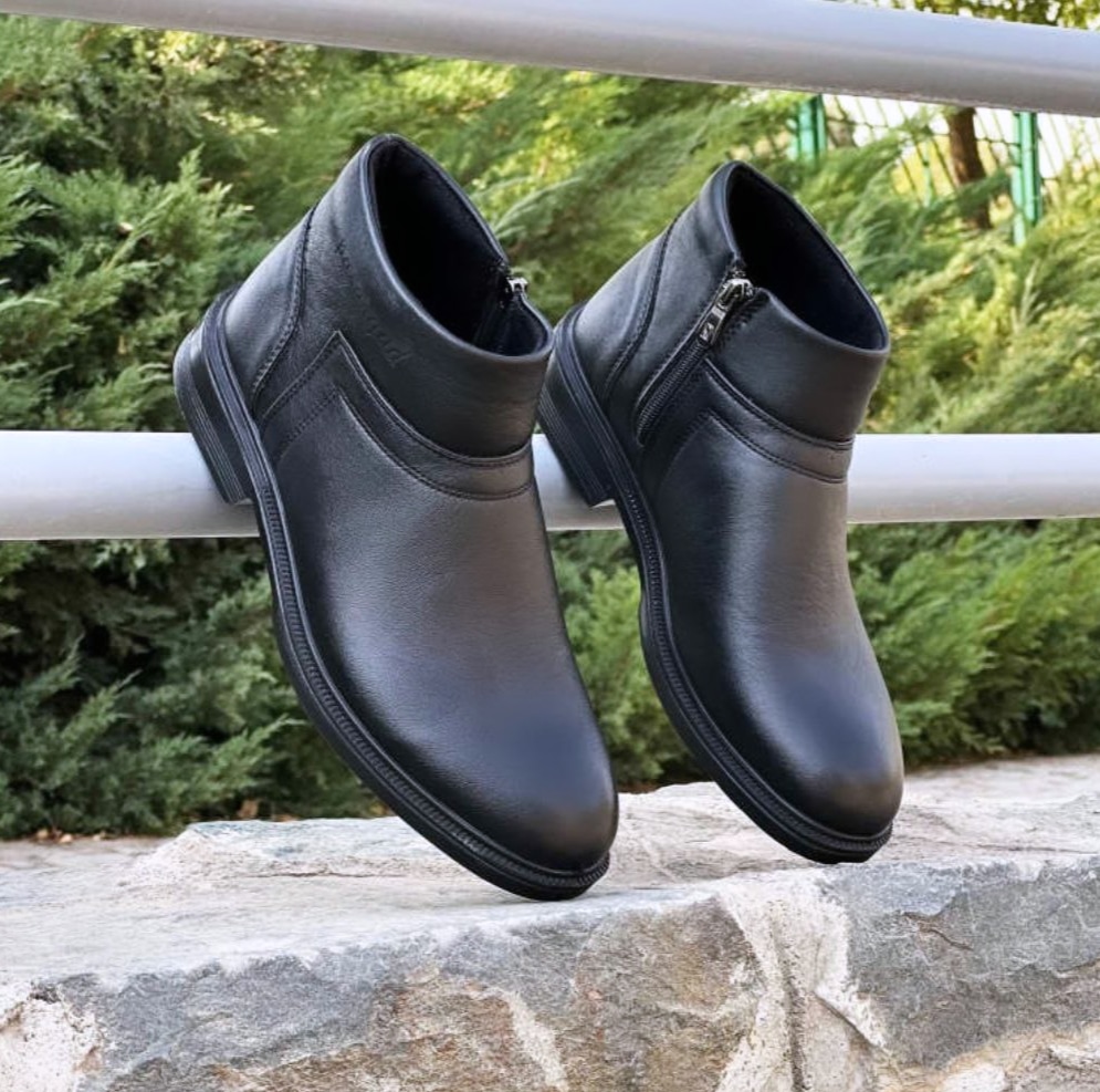 نیم بوت چرم مردانه